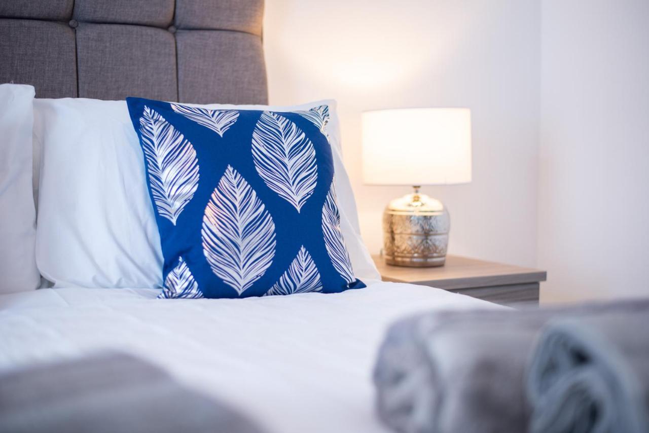 Free Parking, Spacious Rooms, Smart Tv'S All Rooms Swansea Exteriér fotografie